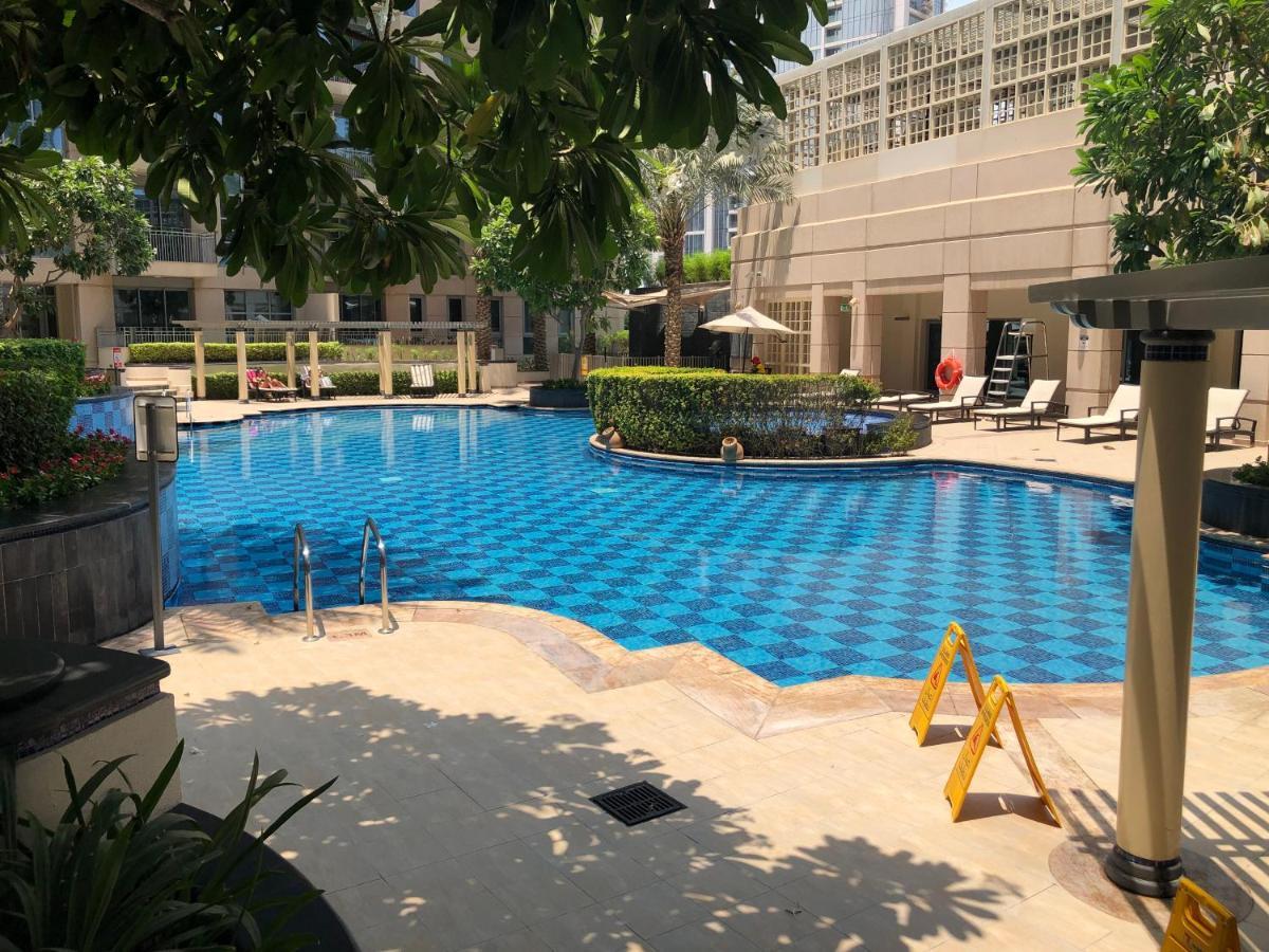 Ultimate Stay / 4 Beds / Burj Khalifa View Dubai Eksteriør billede